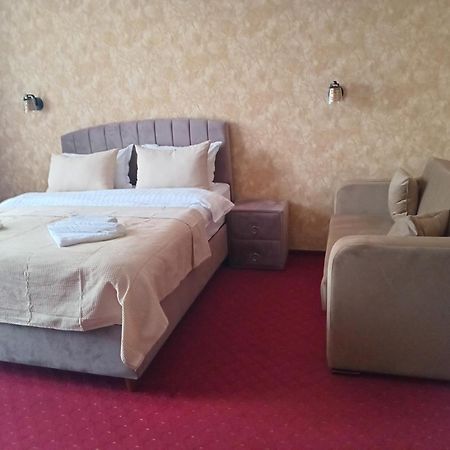 Hotel Coliseum Calafat Zewnętrze zdjęcie
