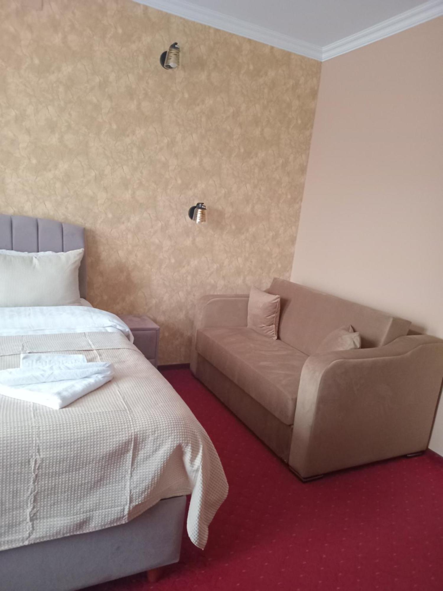 Hotel Coliseum Calafat Zewnętrze zdjęcie