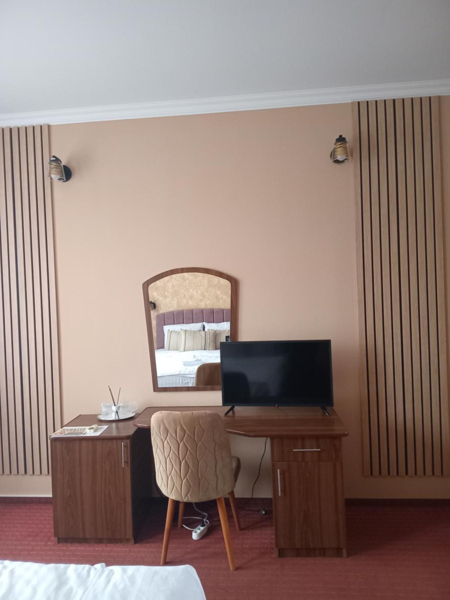 Hotel Coliseum Calafat Zewnętrze zdjęcie